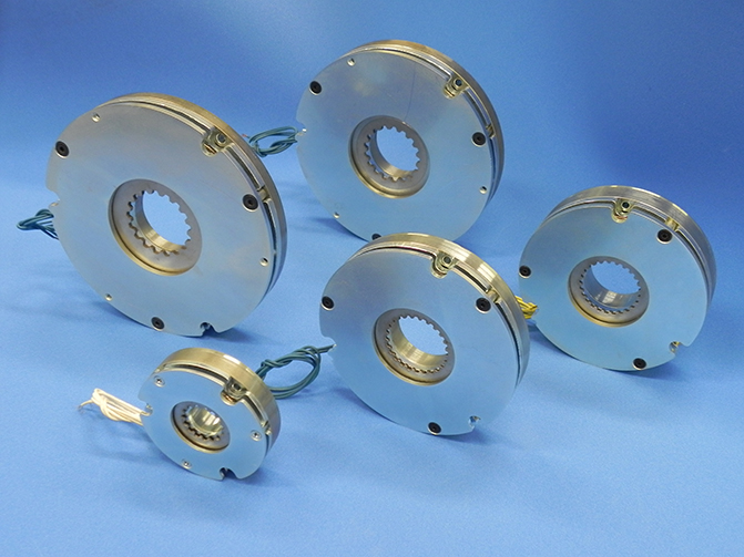Servomotor manufacturers have prompted Ogura to design all-new miniaturized holding brakes for medical equipment. Shown here are thin-spring-applied-holding-brakes not yet in full production.